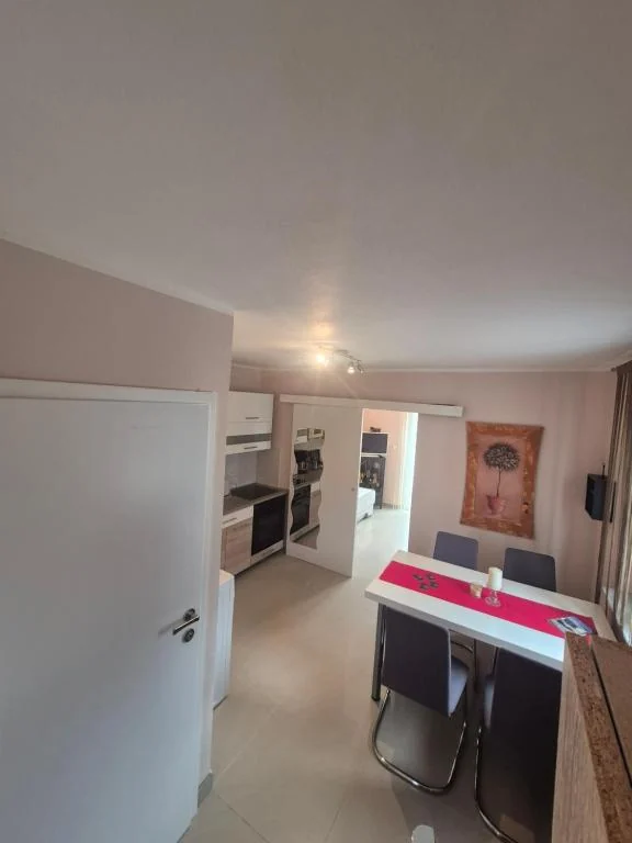 Apartmani Mia — Kuhinja & blagovanje